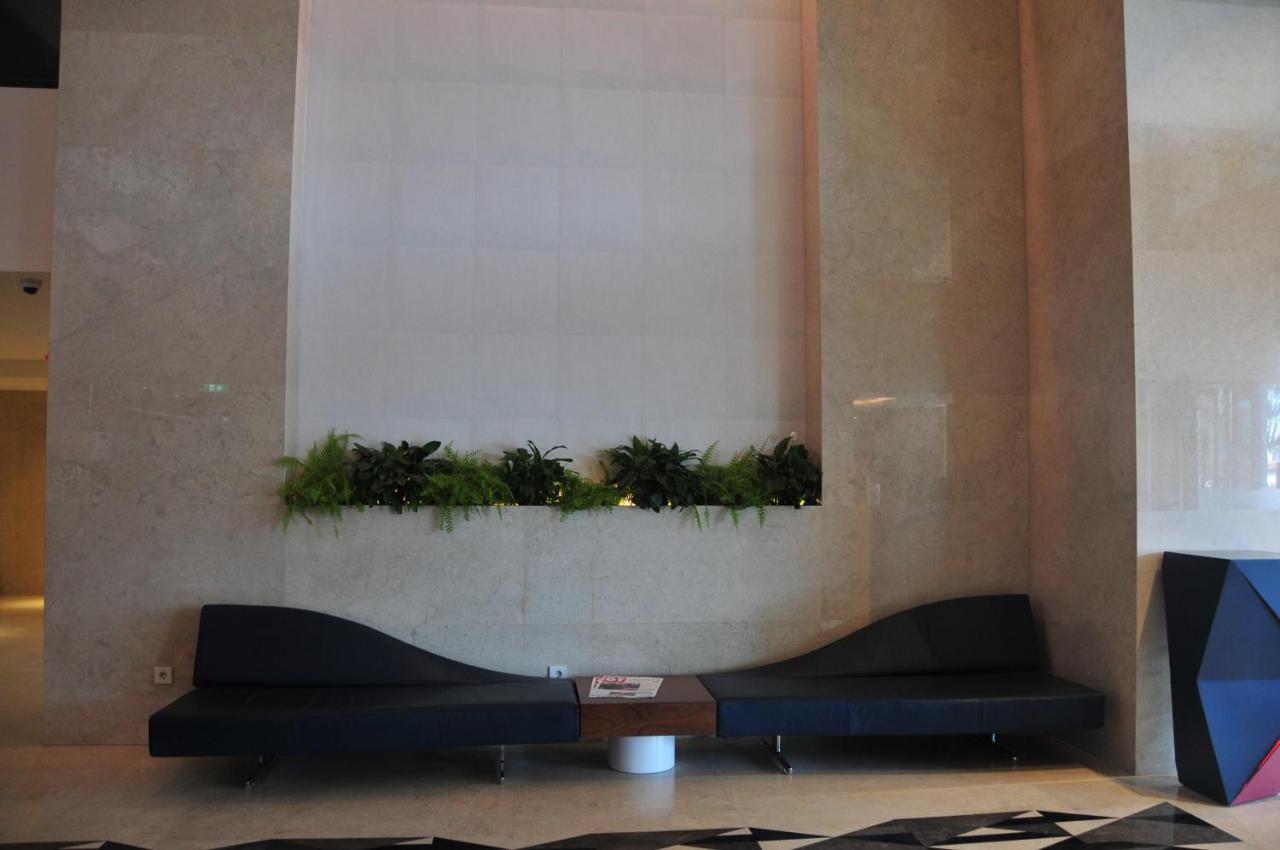 Sea View Apartment Near To The Dancing And Music Fountains Μπατούμι Εξωτερικό φωτογραφία