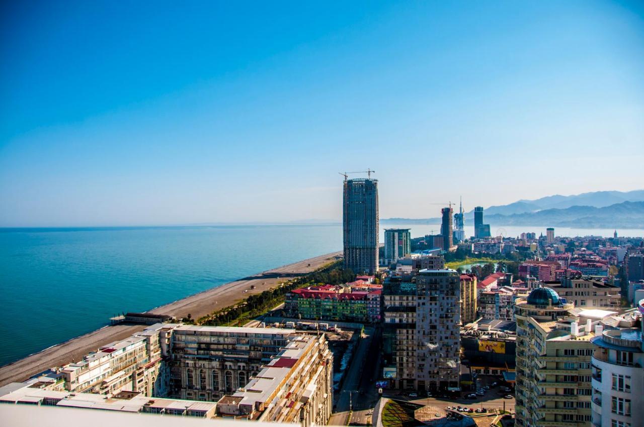 Sea View Apartment Near To The Dancing And Music Fountains Μπατούμι Εξωτερικό φωτογραφία