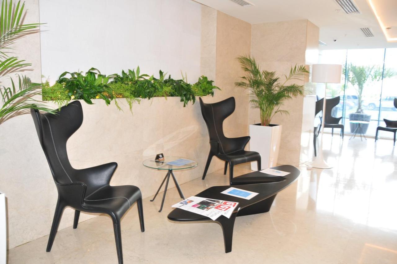 Sea View Apartment Near To The Dancing And Music Fountains Μπατούμι Εξωτερικό φωτογραφία